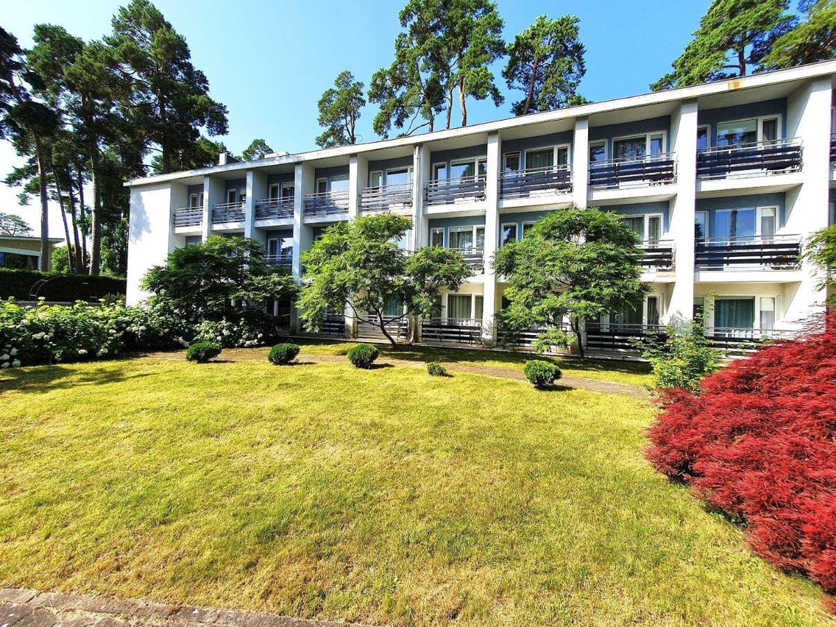 Good Stay Eiropa Hotel Economy Jūrkalne 外观 照片