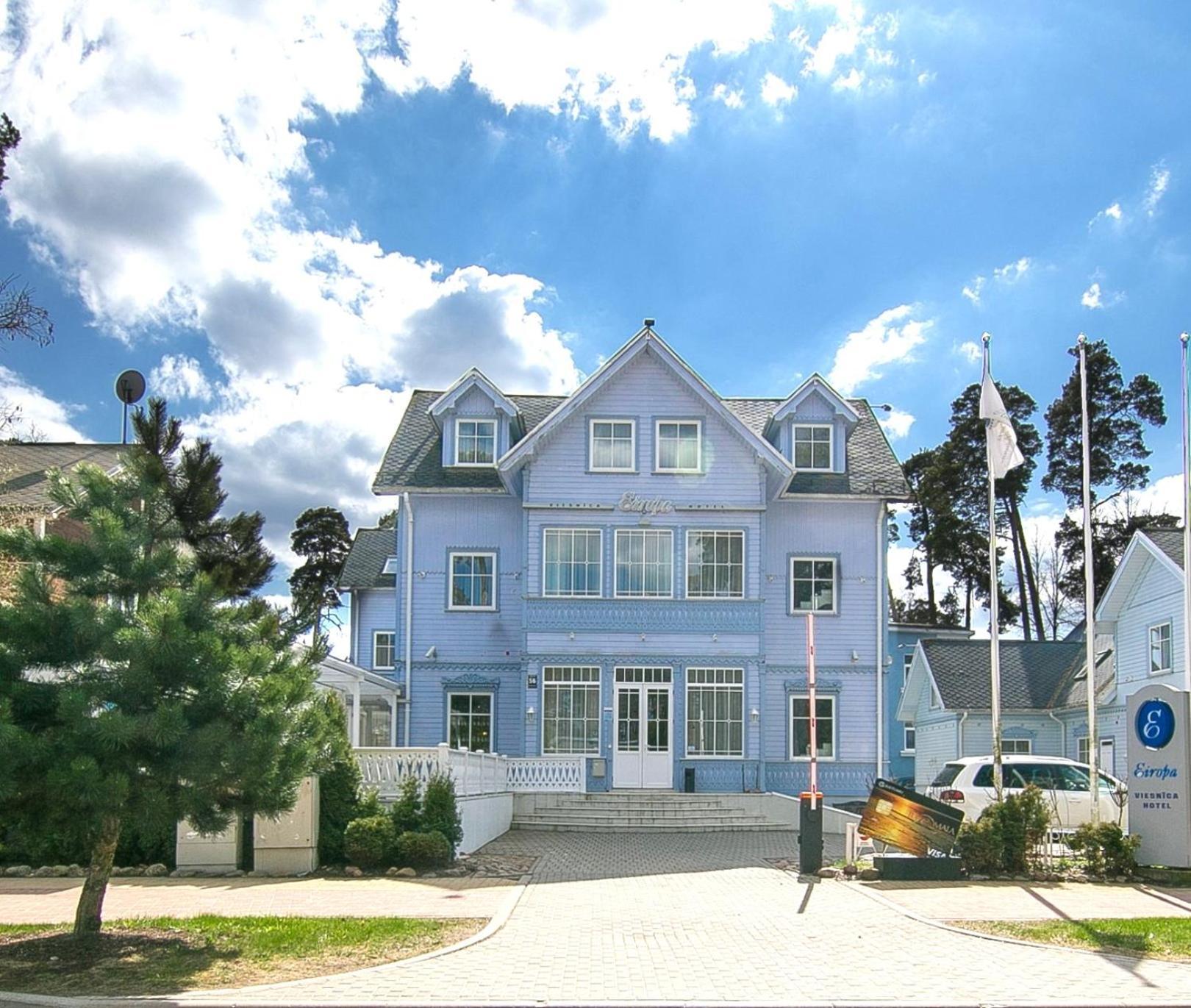 Good Stay Eiropa Hotel Economy Jūrkalne 外观 照片