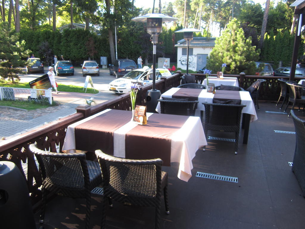 Good Stay Eiropa Hotel Economy Jūrkalne 外观 照片