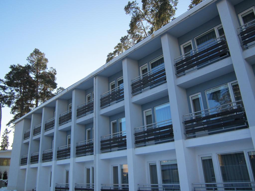 Good Stay Eiropa Hotel Economy Jūrkalne 外观 照片