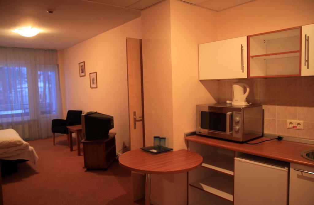 Good Stay Eiropa Hotel Economy Jūrkalne 客房 照片